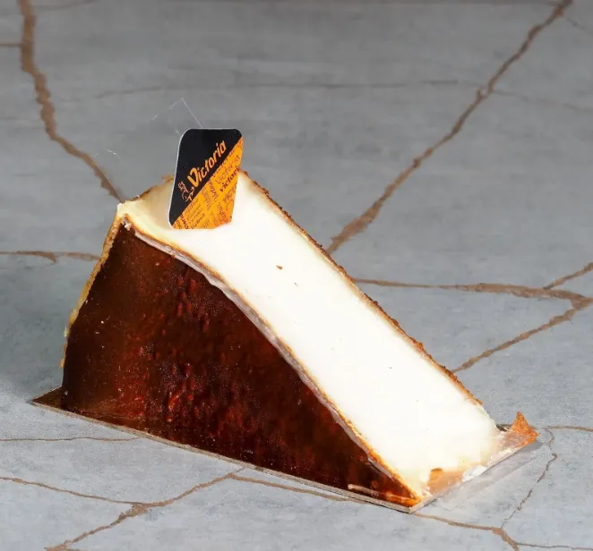 San Sebastian CheeseCake